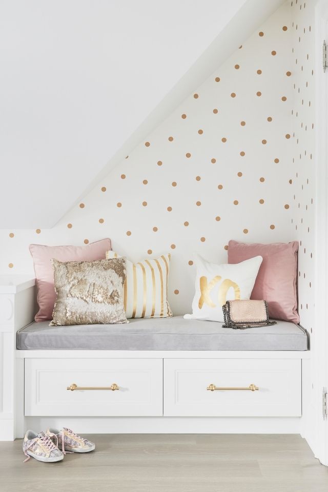 Design by Sara Bederman, Photography by Stephani Buchman